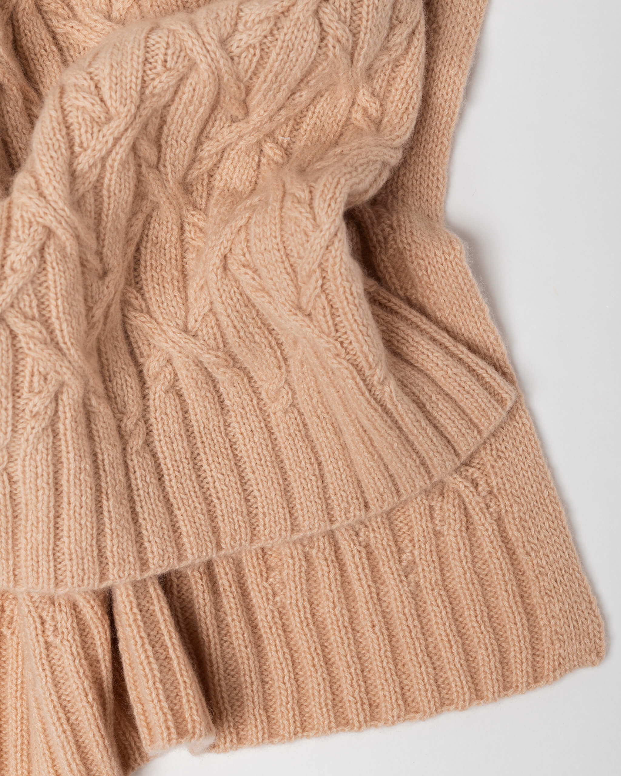 Eternal Cable Cashmere Blanket