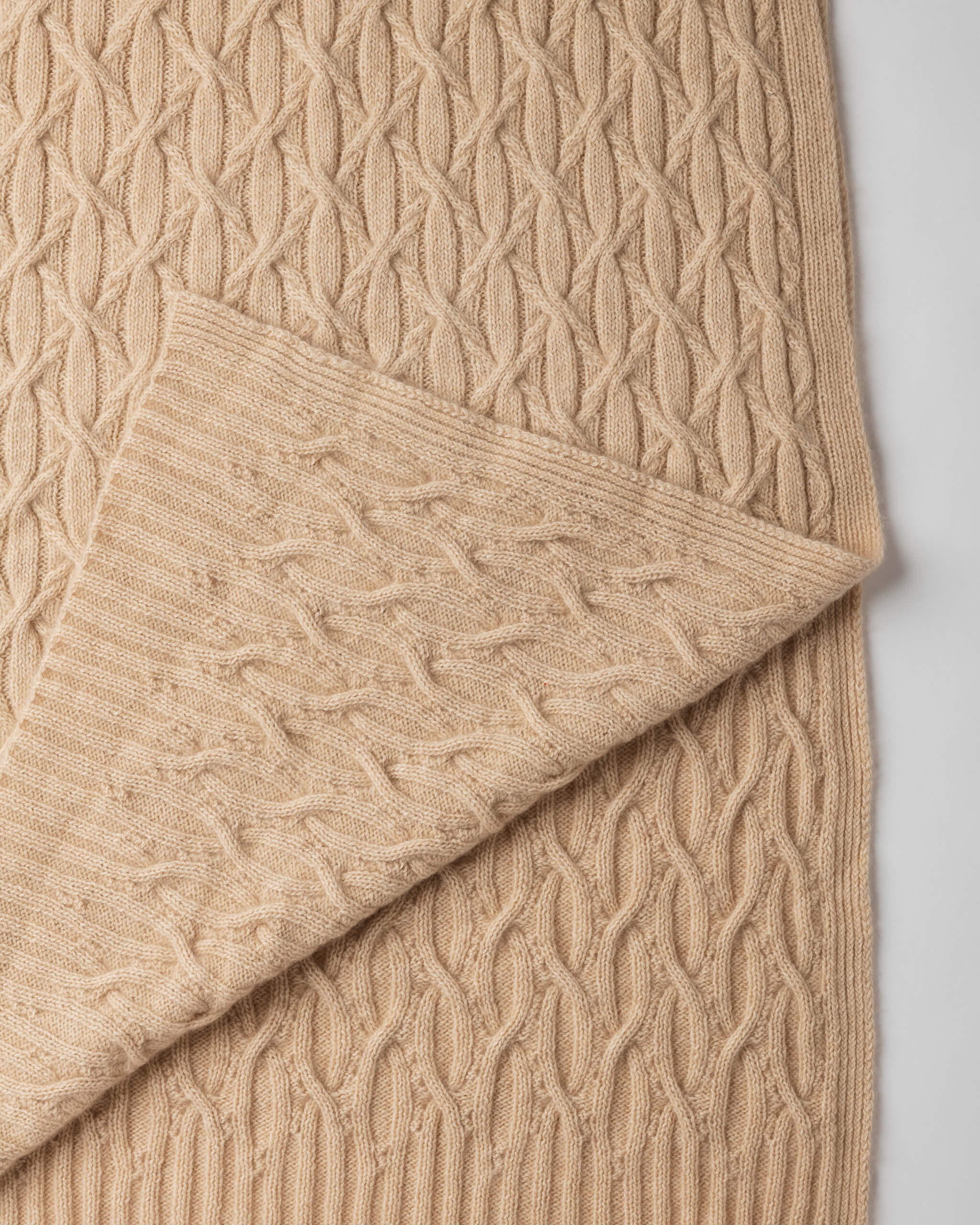Eternal Cable Cashmere Blanket
