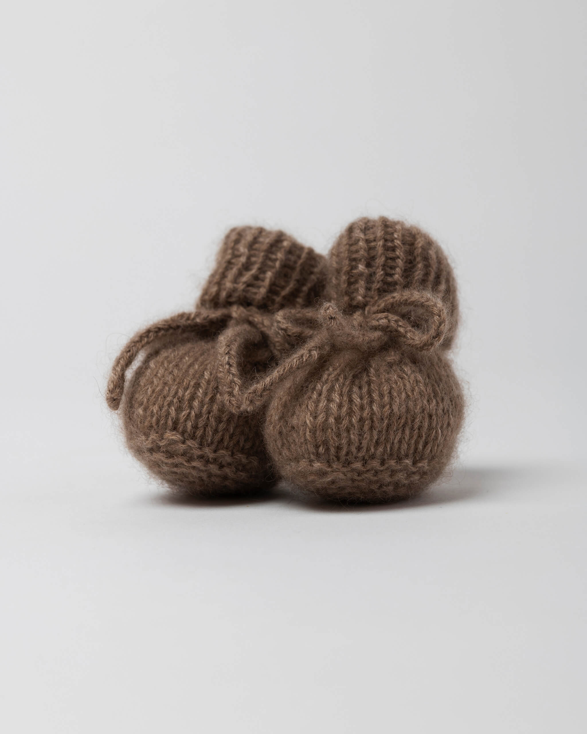Petite Knot Cashmere booties