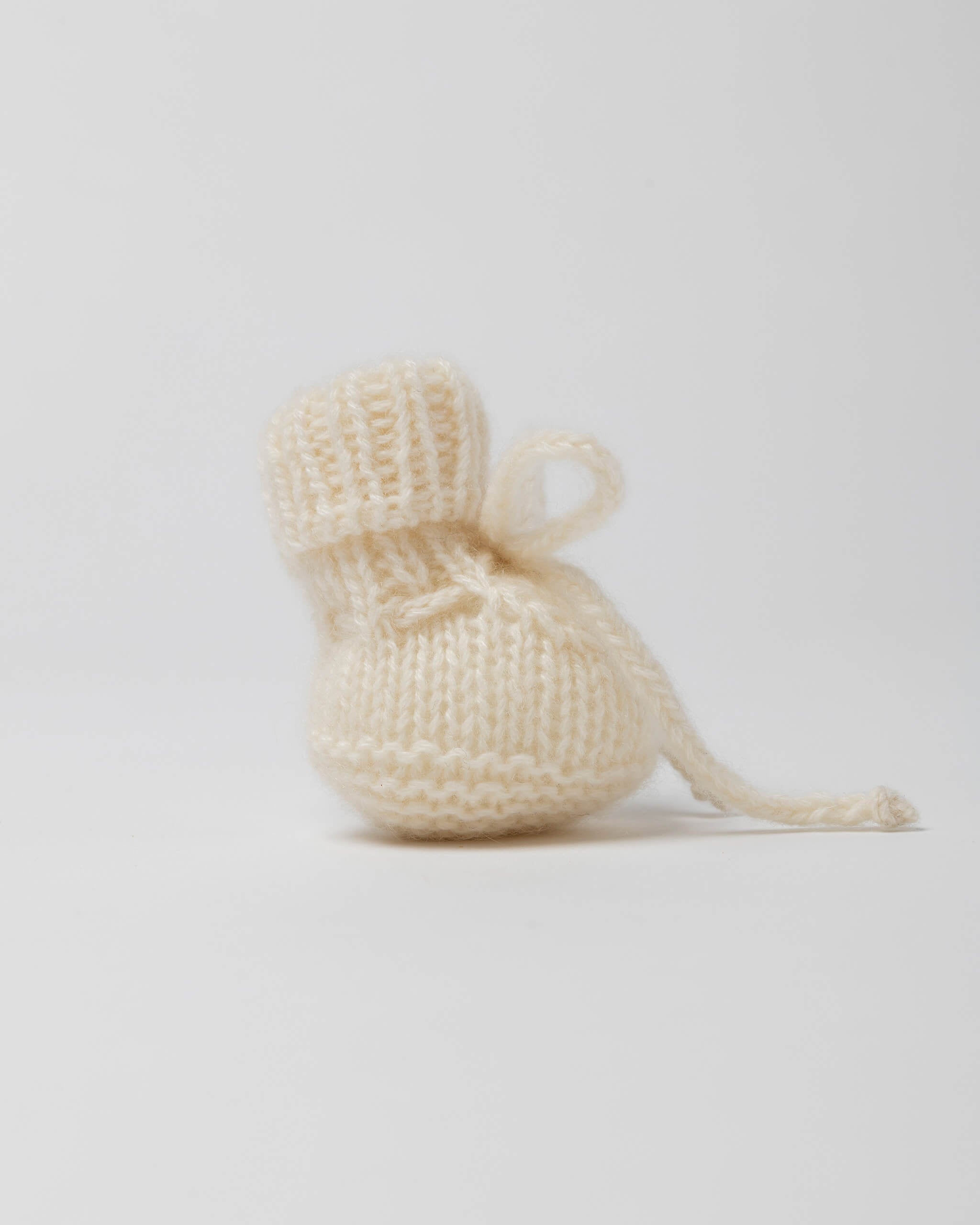 Petite Knot Cashmere booties