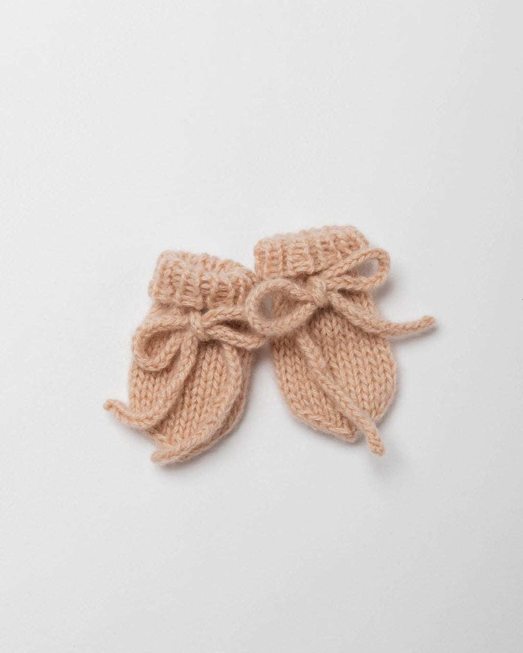 Petite Knot Cashmere Mittens