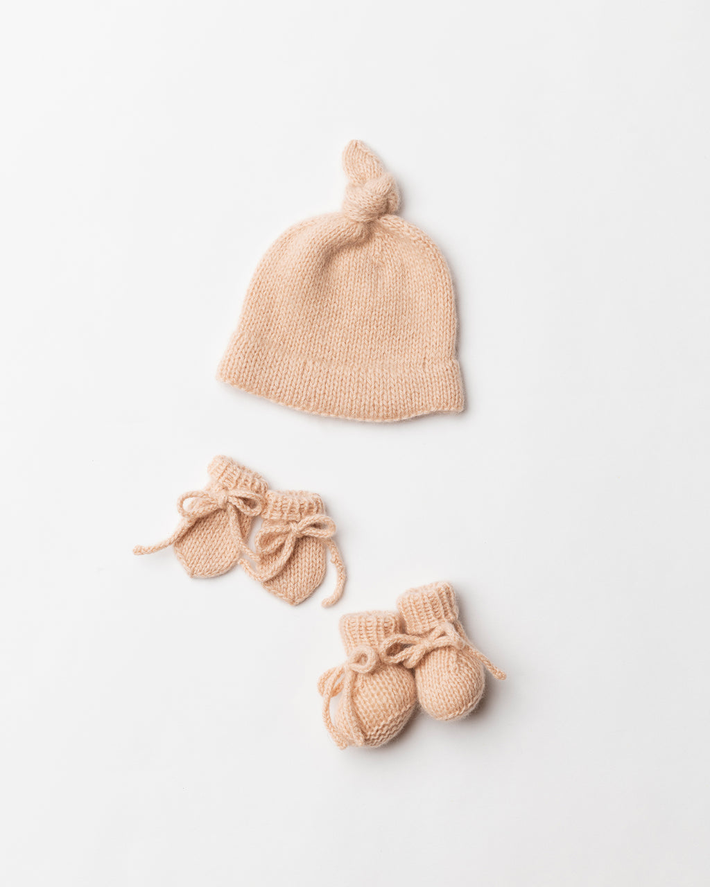 Petite Knot Cashmere hat, mittens and Booties Set