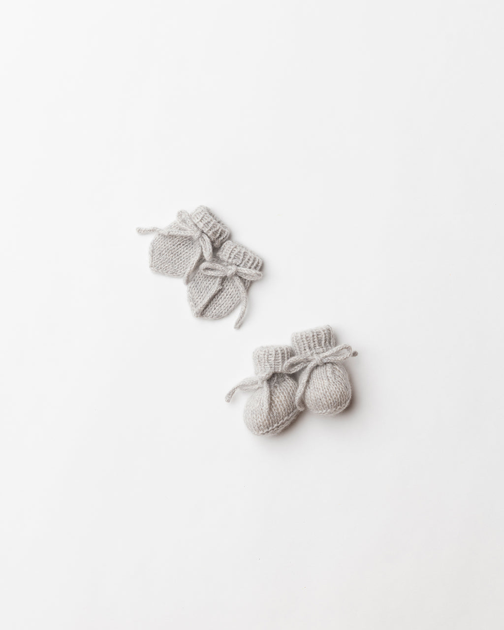 Petite Knot Cashmere Mittens and Booties Set