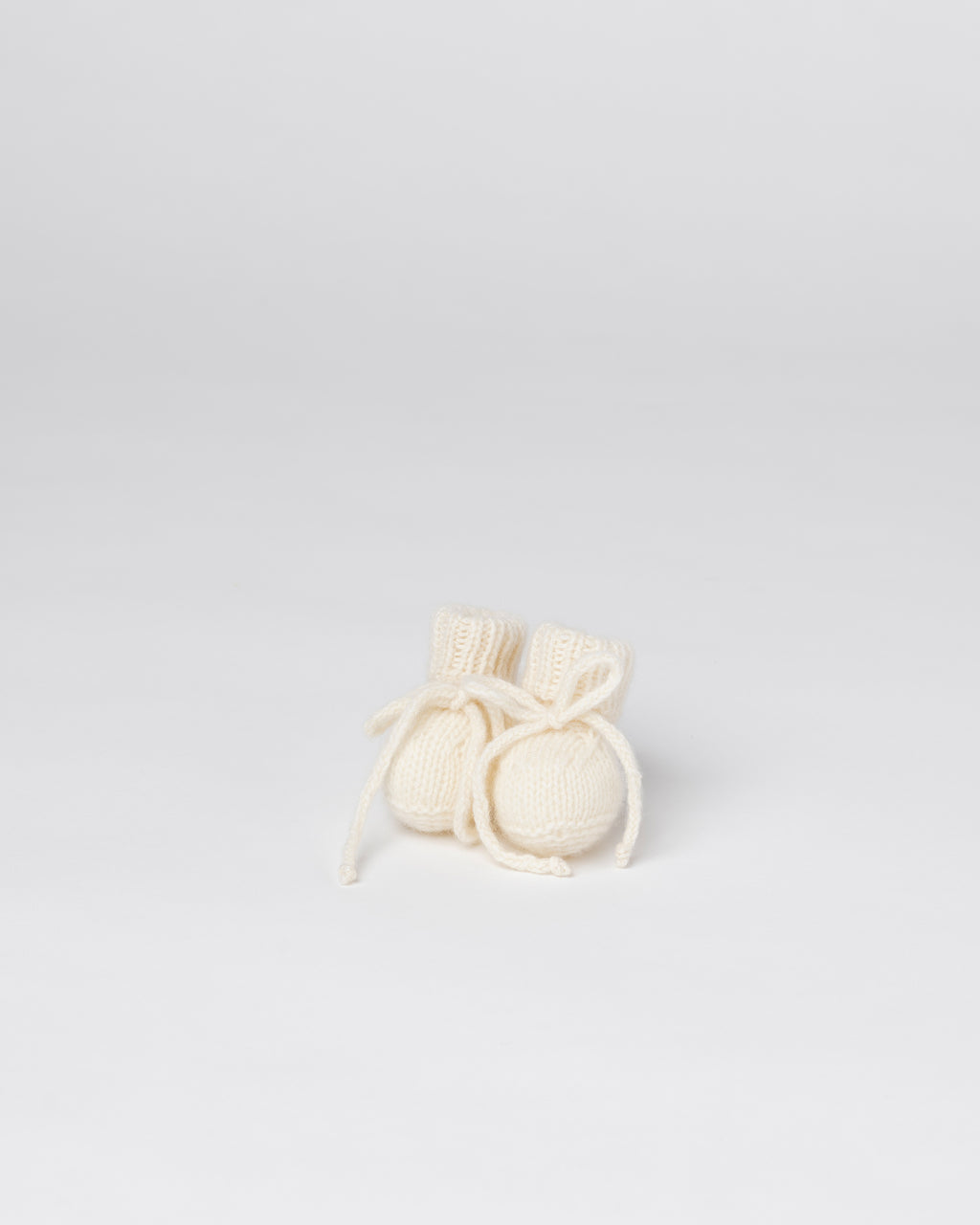 Petite Knot Cashmere booties
