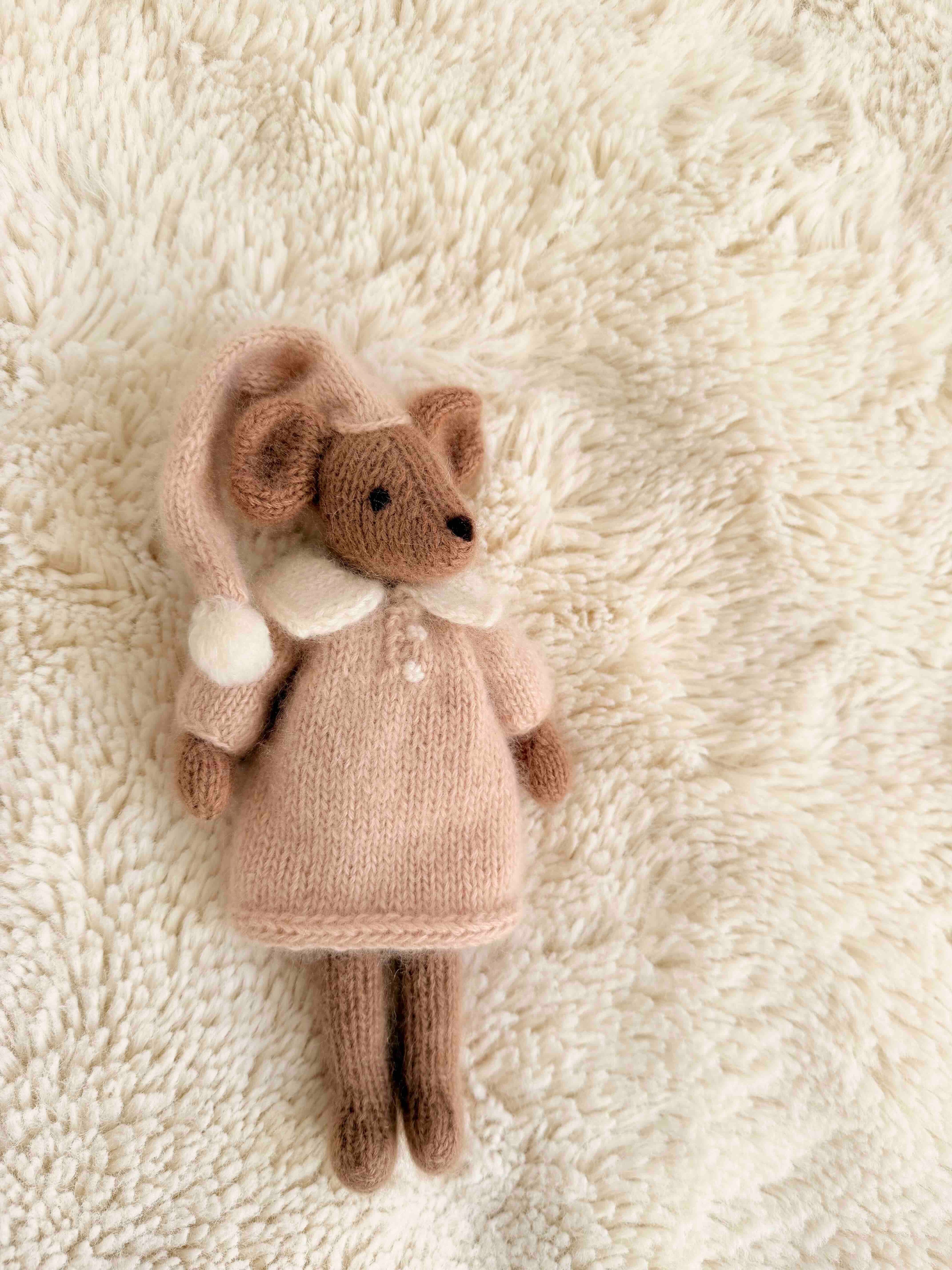 Cashmere Girl Mouse